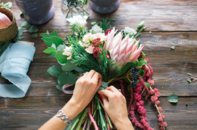 How to Elevate Your Custom Flower Arrangements